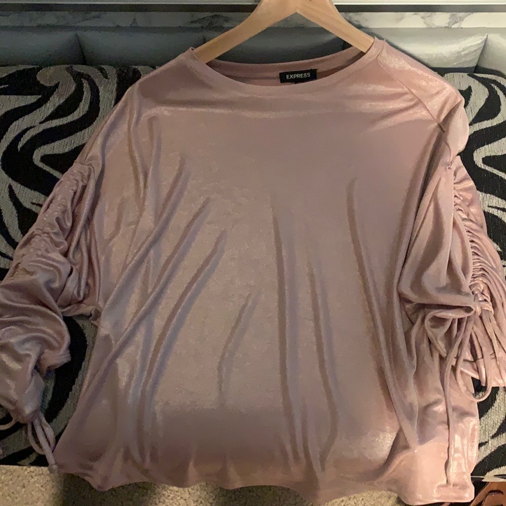 Silk light pink top